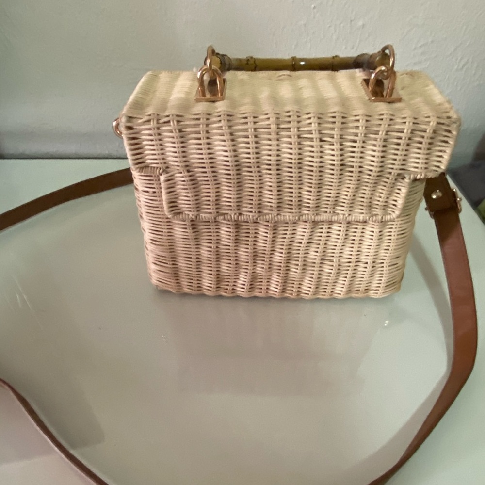 Bag - Picture 2 of 3